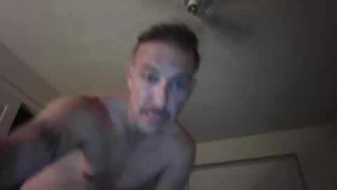 Snapshot of batboy2121 chatting on 22, 11, 2025 babtboy2121 online show from 22, 11, 2025