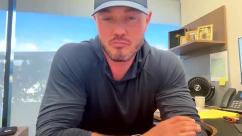 Snapshot of batman25326 chatting on 11, 2, 2025 batman25326 online show from 11, 2, 2025