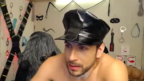 Snapshot of bayron_fiit chatting on 8, 2, 2025 Bayron Rodriguez online show from 8, 2, 2025