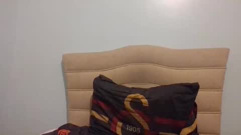 Snapshot of bayto chatting on 10, 1, 2025 bayto online show from 10, 1, 2025