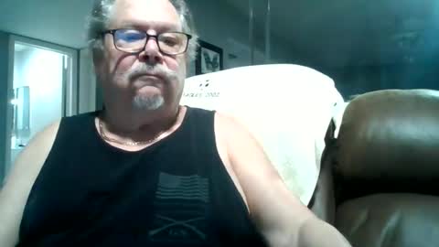 Snapshot of bbb1952 chatting on 22, 6, 2026 Single Grandpa in Florida. Love to C2C and have Fun Privately online show from 22, 6, 2026