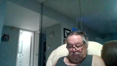 Snapshot of bbb1952 chatting on 23, 6, 2026 Single Grandpa in Florida. Love to C2C and have Fun Privately online show from 23, 6, 2026