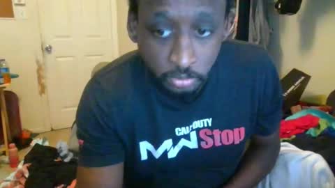 Snapshot of bbc_rocker chatting on 13, 12, 2024 rocker n queen online show from 13, 12, 2024