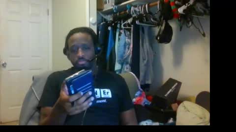 Snapshot of bbc_rocker chatting on 23, 12, 2024 rocker n queen online show from 23, 12, 2024