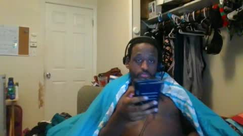 Snapshot of bbc_rocker chatting on 27, 1, 2025 rocker n queen online show from 27, 1, 2025