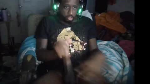 Snapshot of bbc_rocker chatting on 28, 9, 2025 rocker n queen online show from 28, 9, 2025