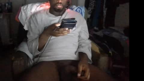 Snapshot of bbc_rocker chatting on 19, 10, 2025 rocker n queen online show from 19, 10, 2025