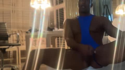 Snapshot of bbcforyourthroat chatting on 3, 11, 2025 305BBC online show from 3, 11, 2025