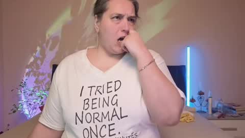 Love online show from 23, 4, 2026