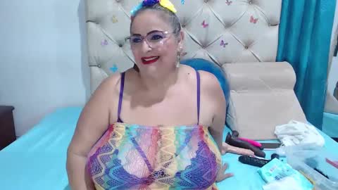 Snapshot of bbwsalome chatting on 24, 1, 2025 Salome online show from 24, 1, 2025