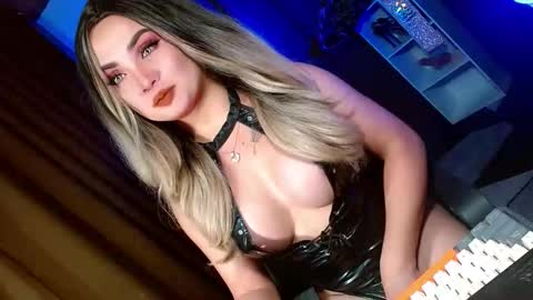 Snapshot of bby_lexielore69 chatting on 10, 9, 2025 bby_lexielore69 online show from 10, 9, 2025