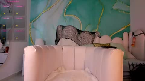 Alexxa online show from 21, 10, 2025