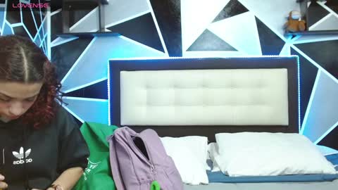 Sara  Juan online show from 22, 1, 2025