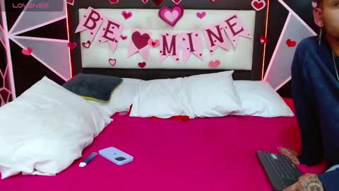 Sara  Juan online show from 13, 2, 2025