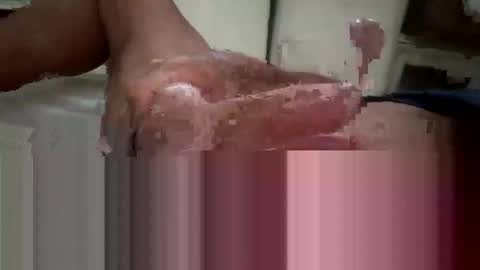 Snapshot of beachguy469 chatting on 8, 3, 2026 BeachGuy online show from 8, 3, 2026