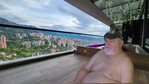 Dookie online show from 9, 2, 2025