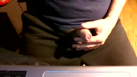 Snapshot of bearacuda555 chatting on 24, 2, 2025 Bruno online show from 24, 2, 2025