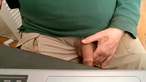 Snapshot of bearacuda555 chatting on 29, 11, 2025 Bruno online show from 29, 11, 2025