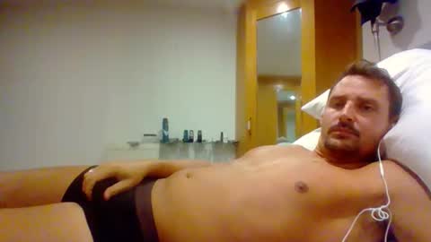 bearboudior online show from 10, 10, 2025