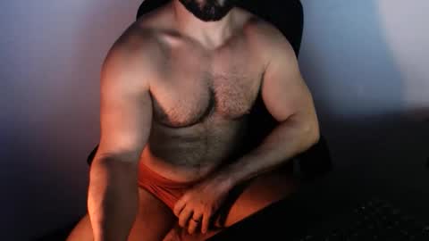 Snapshot of beard_top_guy chatting on 21, 10, 2025 Beard Guy online show from 21, 10, 2025