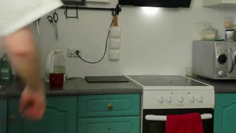 Zeus online show from 5, 4, 2026