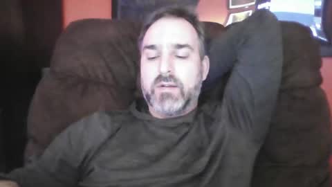 Snapshot of beardedambition chatting on 10, 1, 2025 beardedambition online show from 10, 1, 2025