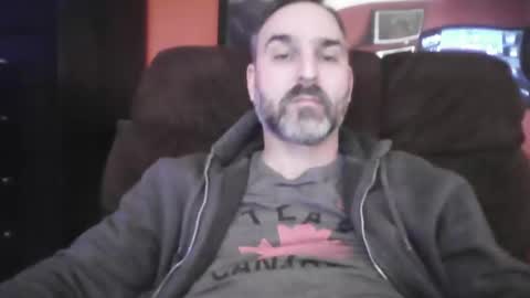 Snapshot of beardedambition chatting on 27, 1, 2025 beardedambition online show from 27, 1, 2025