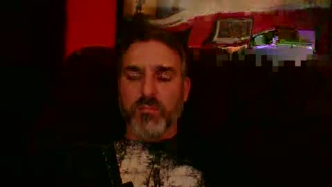 Snapshot of beardedambition chatting on 16, 9, 2025 beardedambition online show from 16, 9, 2025