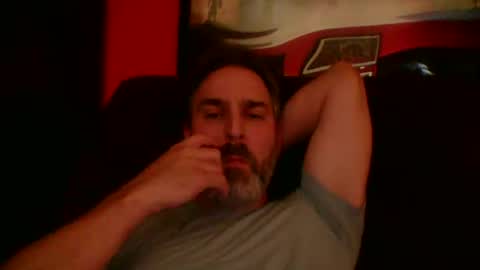 Snapshot of beardedambition chatting on 21, 9, 2025 beardedambition online show from 21, 9, 2025