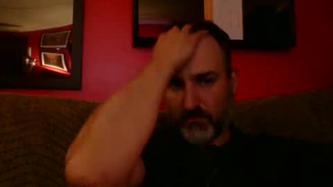 Snapshot of beardedambition chatting on 6, 6, 2026 beardedambition online show from 6, 6, 2026