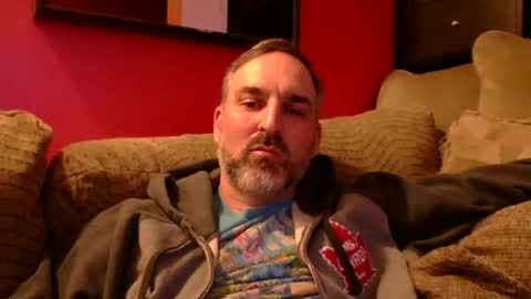 Snapshot of beardedambition chatting on 8, 6, 2026 beardedambition online show from 8, 6, 2026
