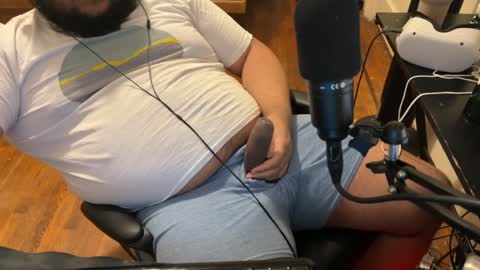 Snapshot of beardudeguy chatting on 28, 12, 2024 beardudeguy online show from 28, 12, 2024