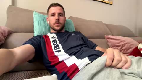 beastcumcam online show from 19, 4, 2026