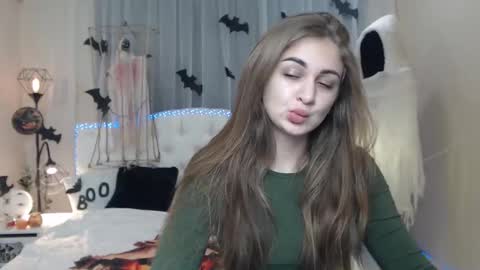 Snapshot of beataangel chatting on 25, 10, 2025 beataangel online show from 25, 10, 2025