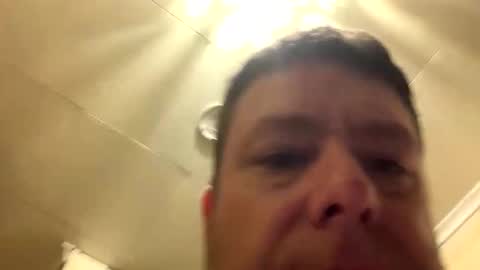 Snapshot of beathismeat99 chatting on 21, 5, 2026 Mikes room online show from 21, 5, 2026