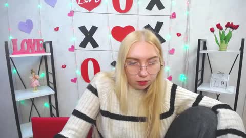 Snapshot of beatriceflyy chatting on 19, 2, 2025 BeatriceFlyy online show from 19, 2, 2025