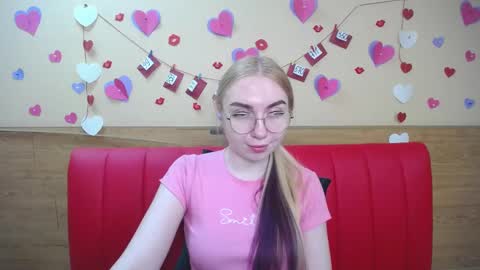 Snapshot of beatriceflyy chatting on 1, 3, 2025 BeatriceFlyy online show from 1, 3, 2025