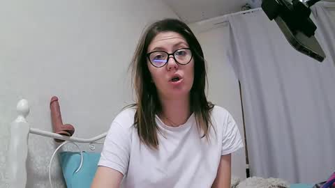 Snapshot of beatricetender chatting on 10, 12, 2024 BeatriceTender online show from 10, 12, 2024