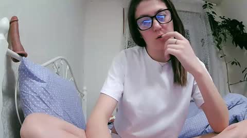 Snapshot of beatricetender chatting on 6, 2, 2025 BeatriceTender online show from 6, 2, 2025