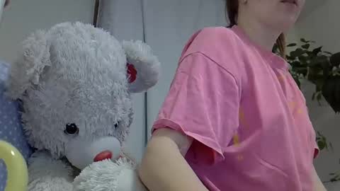 Snapshot of beatricetender chatting on 6, 3, 2025 BeatriceTender online show from 6, 3, 2025