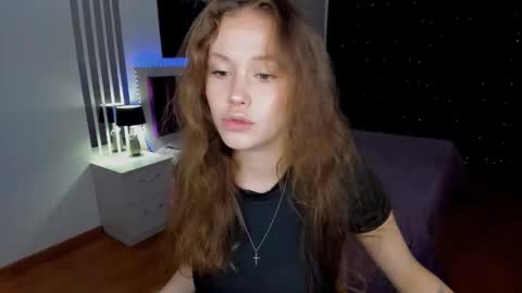 BeatriceWild online show from 12, 11, 2025