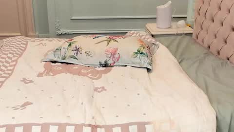 Chloe - Follow me on Fansly  online show from 16, 2, 2026