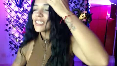 Snapshot of beautibellah chatting on 20, 12, 2025 beautibellah online show from 20, 12, 2025