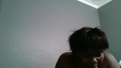 Snapshot of beautie699392 chatting on 1, 3, 2025 Lil stunner online show from 1, 3, 2025