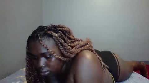 Snapshot of beautie699392 chatting on 4, 3, 2025 Lil stunner online show from 4, 3, 2025