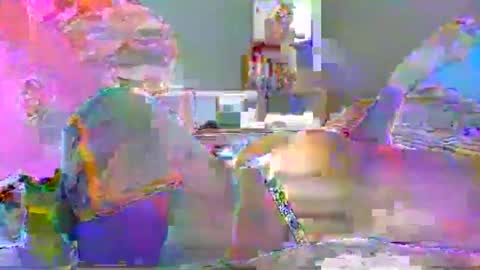 Snapshot of beautie699392 chatting on 28, 11, 2025 Lil stunner online show from 28, 11, 2025