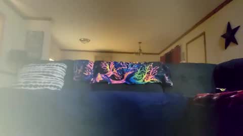 Julie Nicole online show from 6, 2, 2025