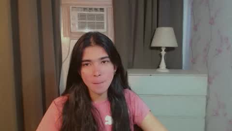 TRIXIE online show from 7, 4, 2026