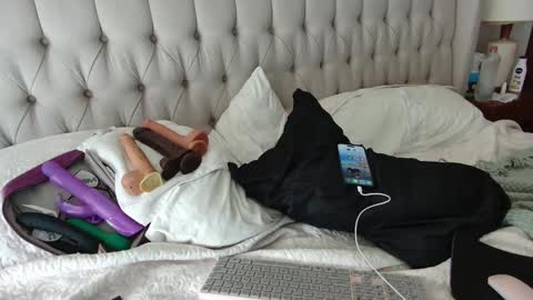 Snapshot of beauty4agent chatting on 28, 1, 2025 beauty4agent online show from 28, 1, 2025