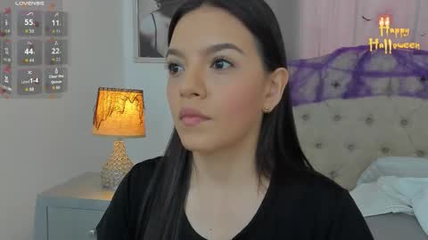 Ariana Reyes online show from 20, 10, 2025